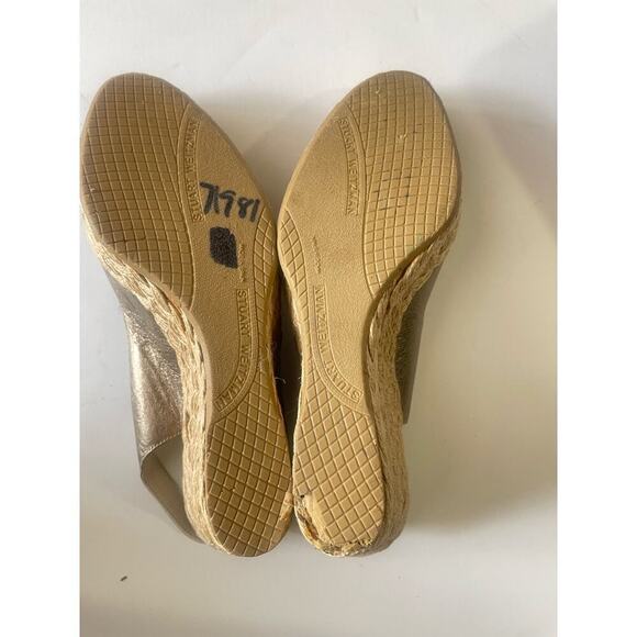 Stuart Weitzman Gold Peeptoe Slingback Espadrille Wedges Sandals • Size 7.5 🗣 - Picture 7 of 7